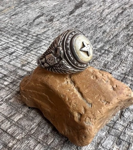 Vintage Sterling Silver USAF Military Ring Pilot Wings Mother Of Pearl WW2 ?