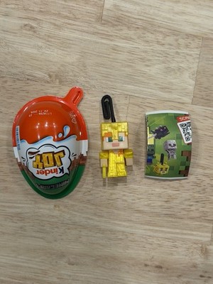 Kinder Joy Minecraft VC317 Alex in Golden Armor Clip Figure 2026 Toy Collectible
