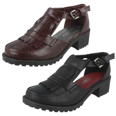 Spot On Damen Loafer Style Schuhe mit Schnallenverschluss