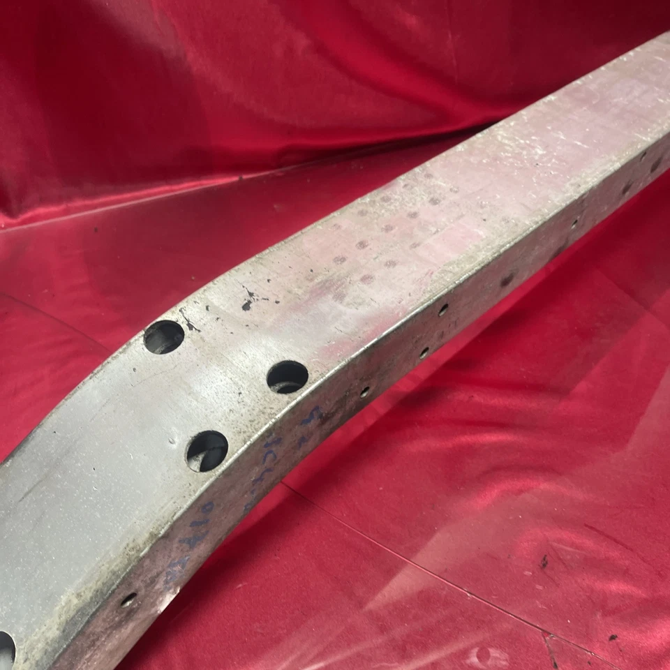 ☑️ Barra de impacto de choque de refuerzo de parachoques delantero LEXUS SC300 SC400 1992-2000 FABRICANTE DE EQUIPOS ORIGINALES Foto 3 de 4