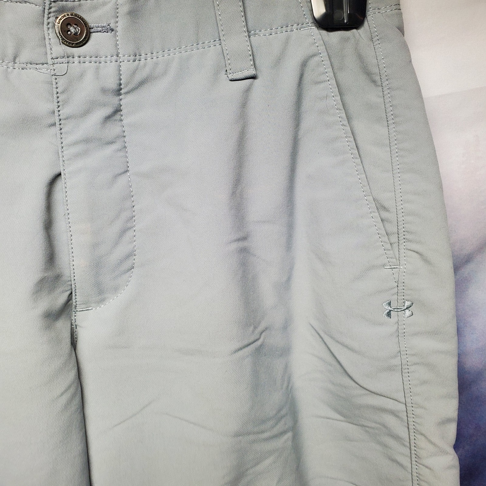 Under Armour Mens Size 32 Light Gray Tech Performance Golf Chino Shorts thumbnail 2