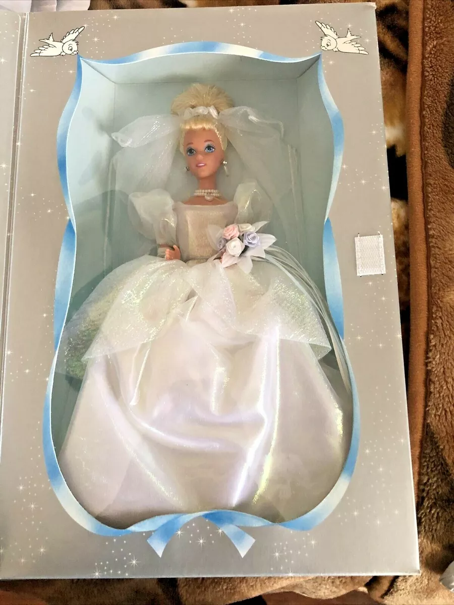 Walt Disney Wedding Cinderella Barbie- Vintage 1995 Mattel #14232