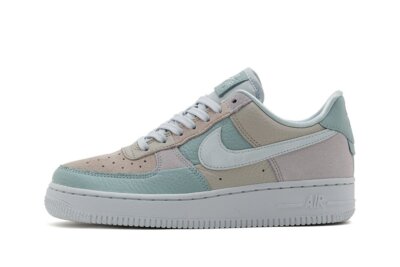 Nike WMNS Air Force 1 Low 07 DR3100-001 Be Kind Football