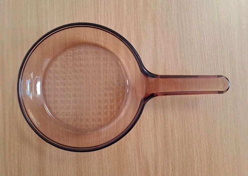 Corning Visions Ware Amber Glass 7" Waffle Bottom Skillet Pan Excellent Conditio