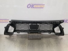 22 Bmw M235i X-drive Lower Grille Center Front Bumper Mounted