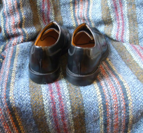 Loake 805 black classic toe-cap Oxford shoes width fitting F - Picture 4 of 6
