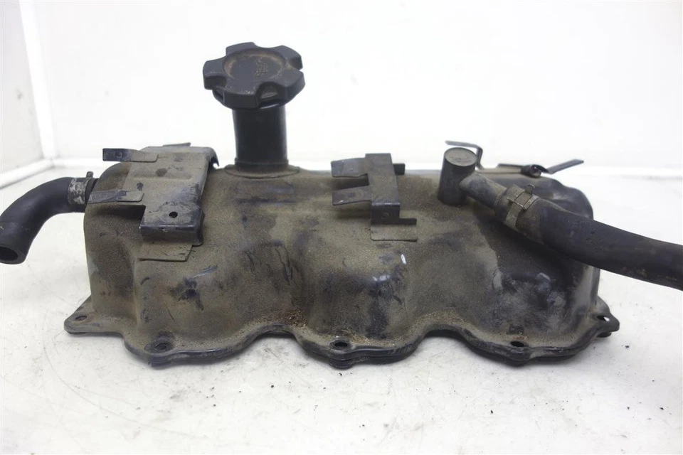 1997 1998 Infiniti Qx4 3.3L Passenger Right Engine Head Valve Cover 13264-0W000 - Image 2 of 4