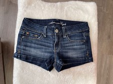 American Eagle Strech Women Short Size 2