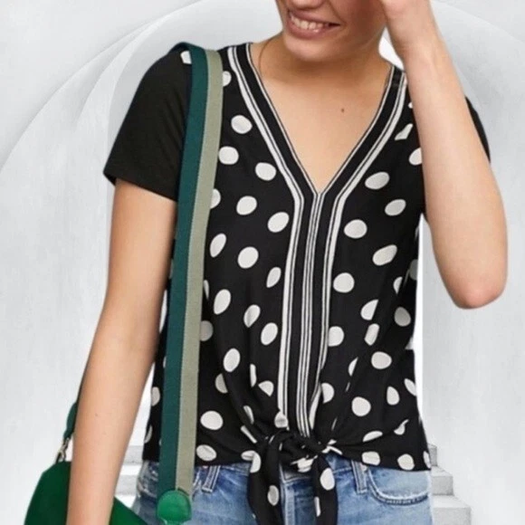 Anthropologie Akemi Kin Polka Dot Tie Front Blouse Top Size XS Boho Minimalist