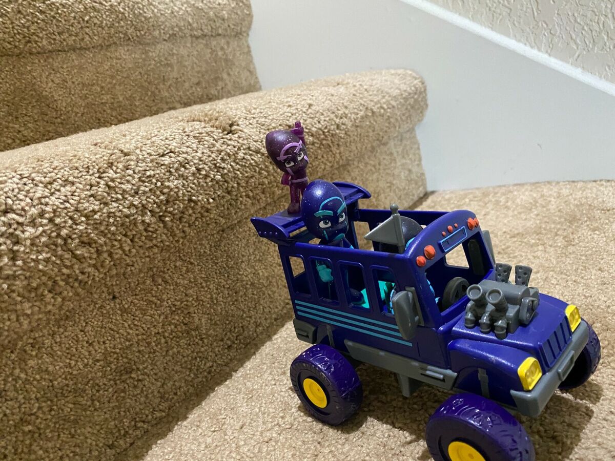Disney PJ Masks Night Ninja Bus Ninjalinos Stacking Figures Disney PJ Masks Night Ninja Bus Ninjalinos Stacking Figures