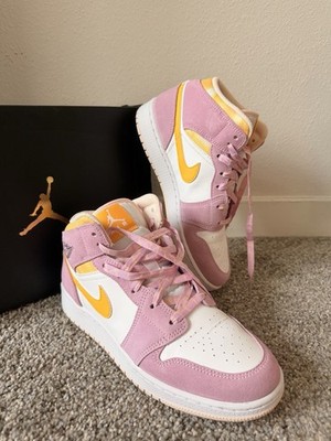 Nike Air Jordan 1 Mid SE Arctic Punch Pink White Women's 9
