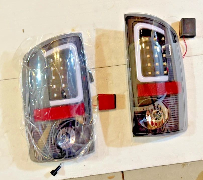 2Pc Tail Light Assembly Left Right Fits Ram 1500 2500 3500 55077347AF 55077348AF - Image 2 of 4