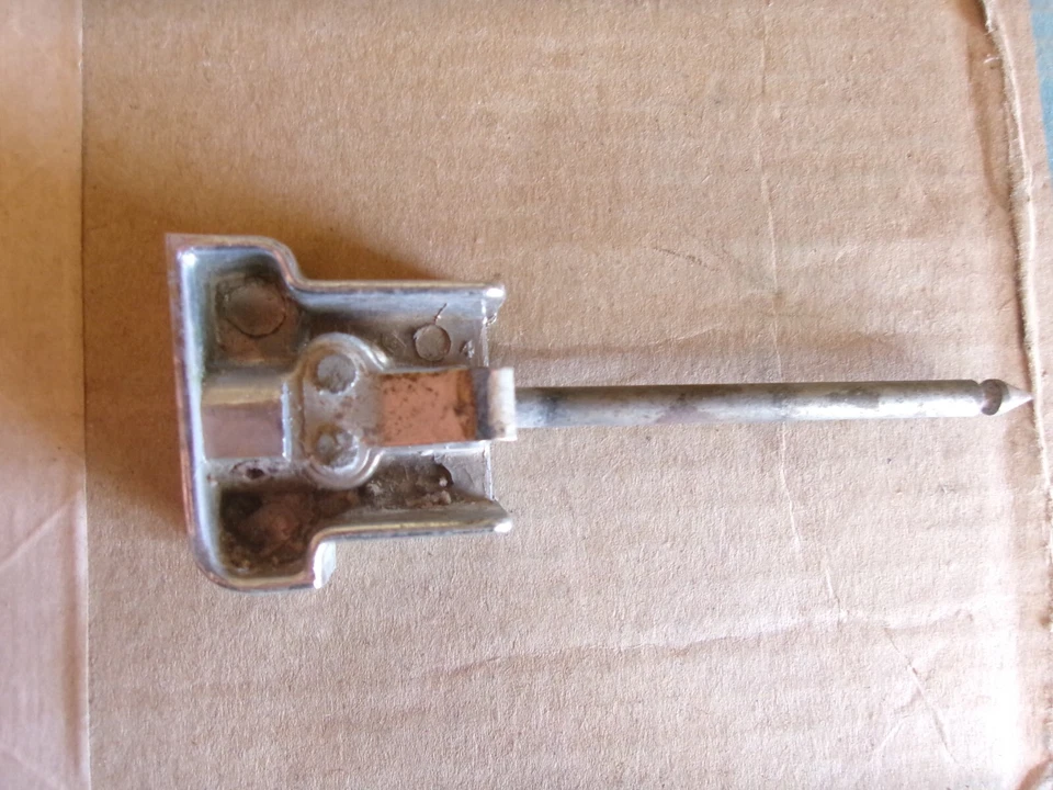 Buick Special Series 40 1950 perilla de tracción de faros Foto 2 de 4