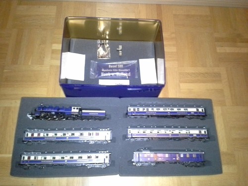 Märklin H0 26751, Schnellzug "75 Jahre Rheingold" BR18.4 DRG, 6 teilig. Dig. OVP | Zustand: Gebraucht