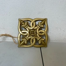 5 Pack Embossed Square Decorative Wood Carving 4" X 4" Colored Gold W/ Rope