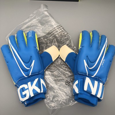 blue nike goalkeeper gloves