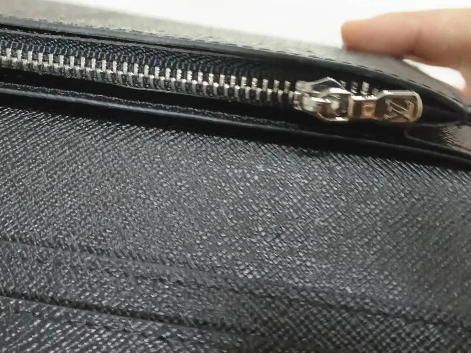 Louis Vuitton Monogram Eclipse Brazza Canvas Long… - image 7