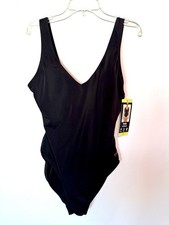 NWT TYR One Piece Black Women  s Swimsuit SMALL UPF 50 Protection Control Fit