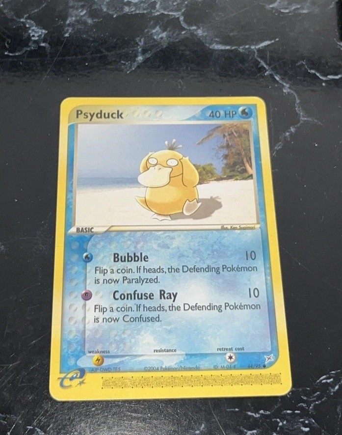 Psyduck 44/95 Team Magma vs Team Aqua - MP Pokemon Card