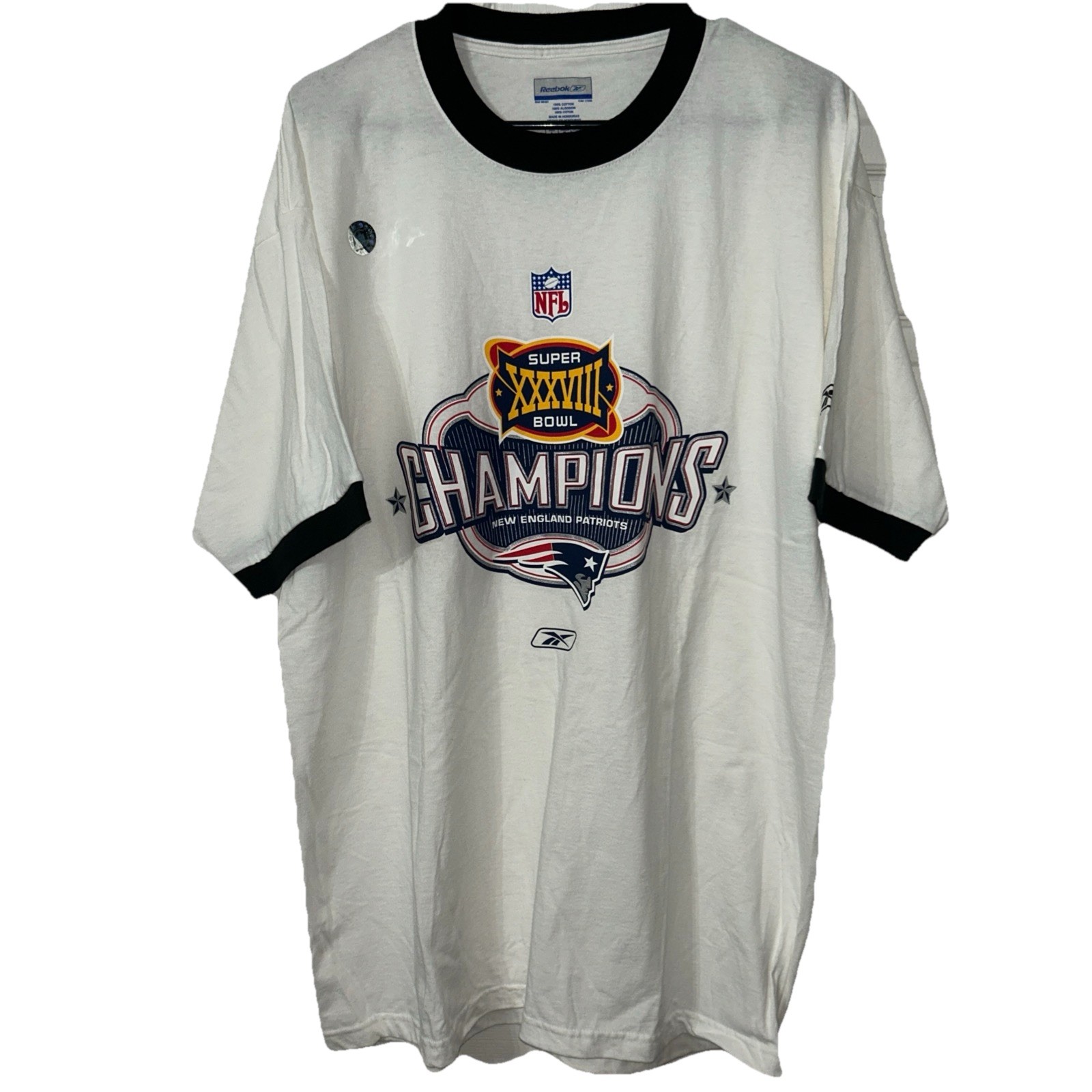 Reebok Super Bowl XXXVIII New England Patriots Champions T Shirt Size Large NWOT