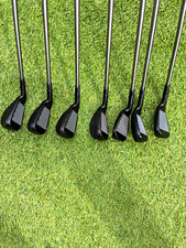 MacGregor WIZARD Iron Set 7 Clubs 4-PW RH Men’s Black w/ Champkey Grips
