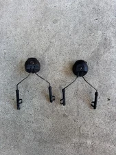 Peltor Comtac Peltor Arc Rail Mount Adapter Set