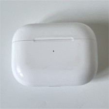 Apple AirPods Pro first gen White Bluetooth. ONLY RIGHT SIDE AND CASE