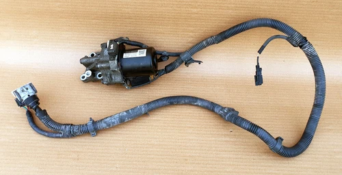 Lexus LS600H 2007 2008 Automatic Transmission Oil pump motor Oem 56010-HRA040 - Picture 10 of 11