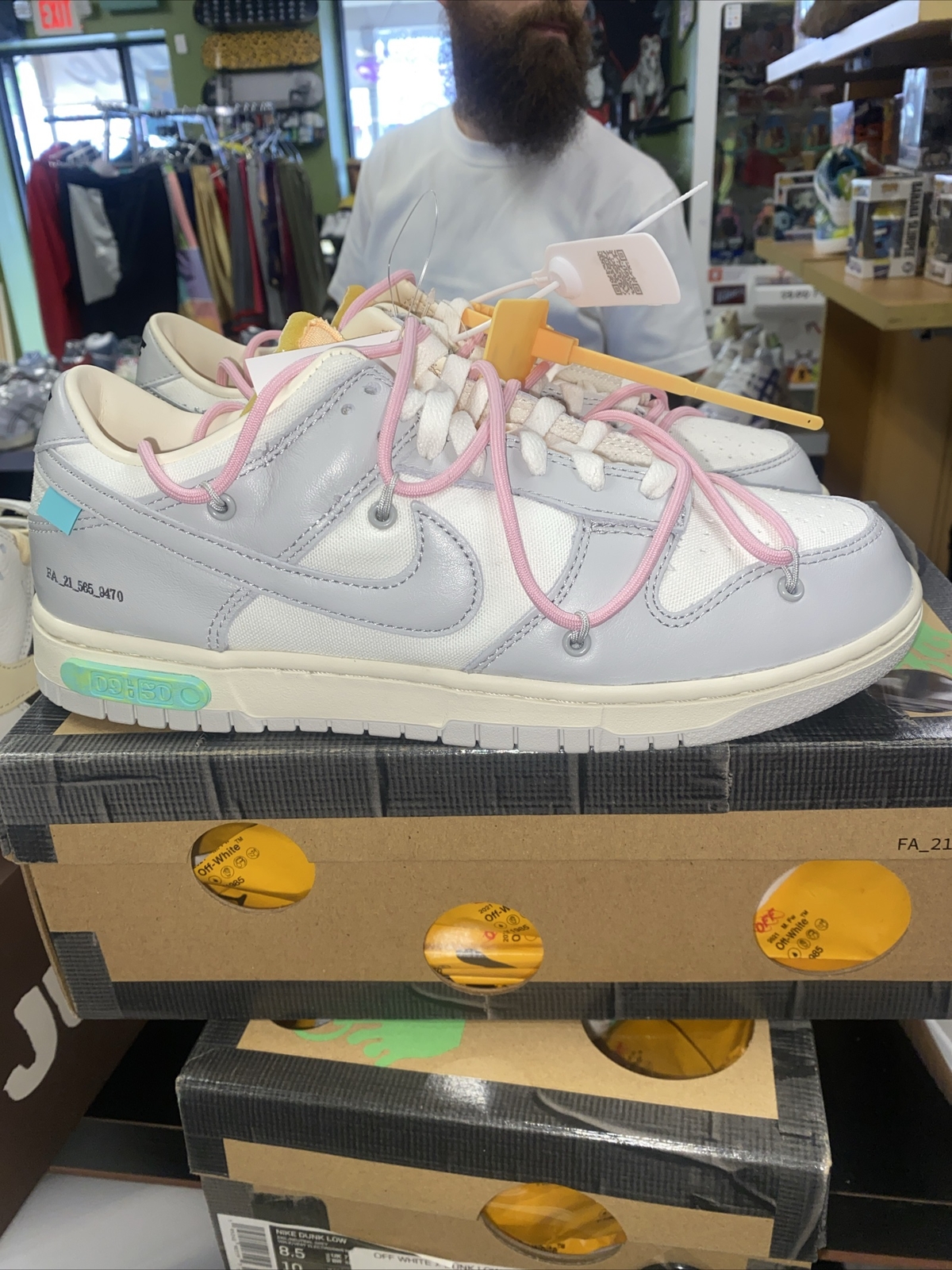 OFF WHITE X NIKE Taglia 9 Nike Off White x Dunk Low lotto 12 di 50