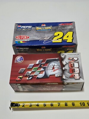 Jeff Gordon 1:24 Scale #24 DuPont / Pepsi Billion Dollar 2004 Monte Carlo NIB