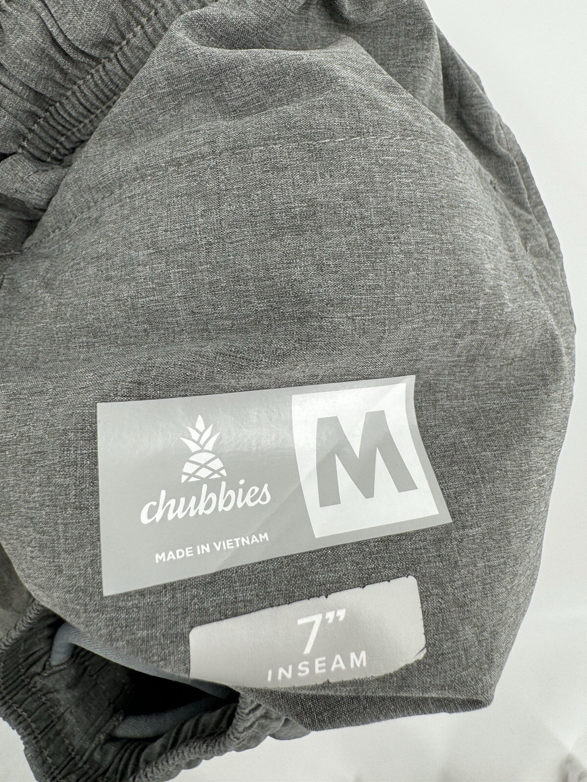 Chubbies Shorts Mens Medium Gray Stretch 7” Performance READ*