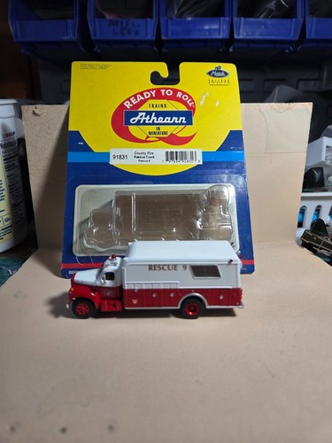 Athearn 91831 County Fire Rescue 9 escala HO | Condition: Used