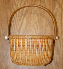 Medium-Sized Nantucket Basket, Oval, Handle, Woven