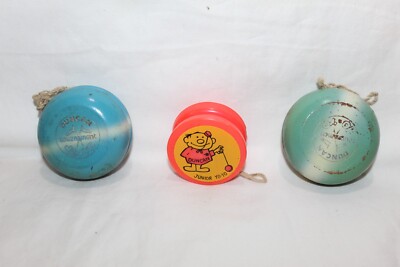 Vintage Yo-Yo Lot Duncan Tournament Yo Yo Wooden Wood Plastic Green Blue Red