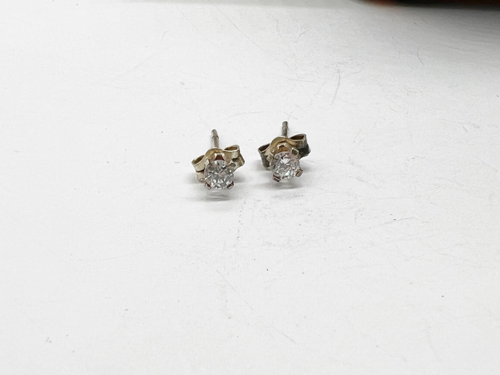 VINTAGE SOLID STERLING SILVER SMALL ROUND BRIGHT … - image 1