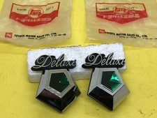 Toyota Corona RT80 81 83 1971-1972 Deluxe Front Fender Deluxe Emblem Genuine NOS