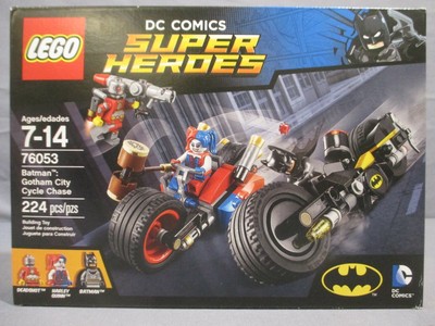 batman gotham city cycle chase