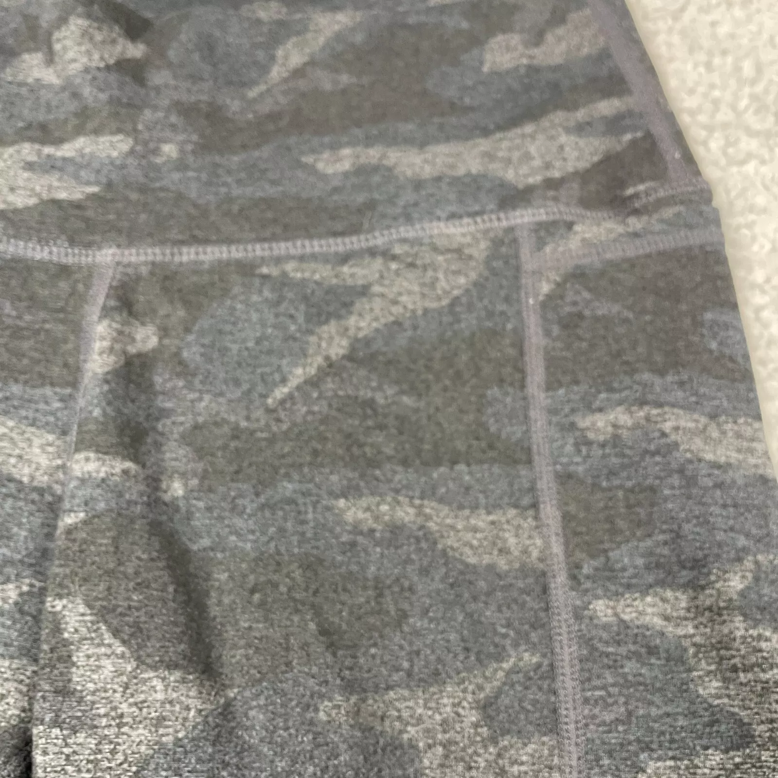 vuori camo clean elevation yoga wicking high rise leggings