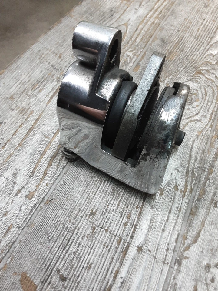 1998 98 94-98 Harley Davidson Road King Front Right Disc Brake Caliper Chrome - Image 3 of 4