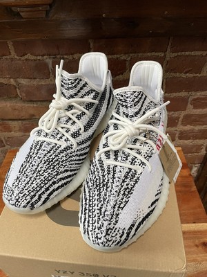 adidas yeezy boost 350 v2 zebra size 12