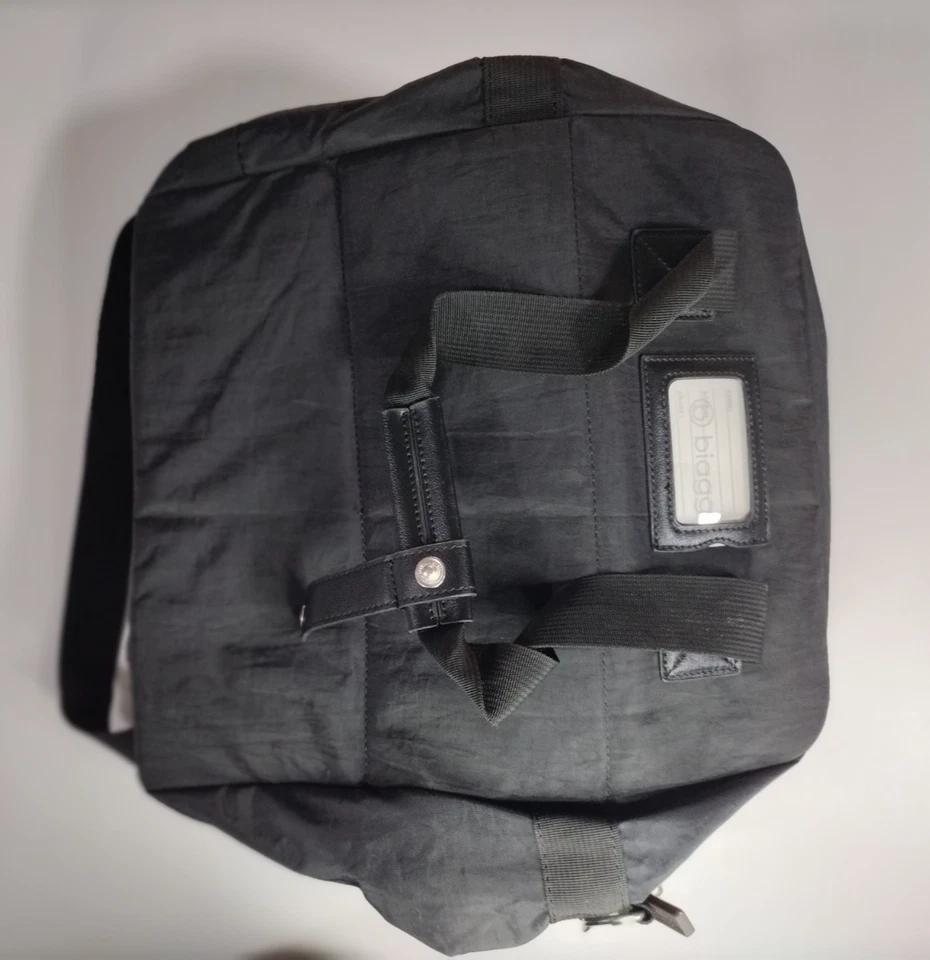 Bolsa de equipaje de mano expandible Biaggi Zipsak con ruedas negra con etiqueta Foto 3 de 4