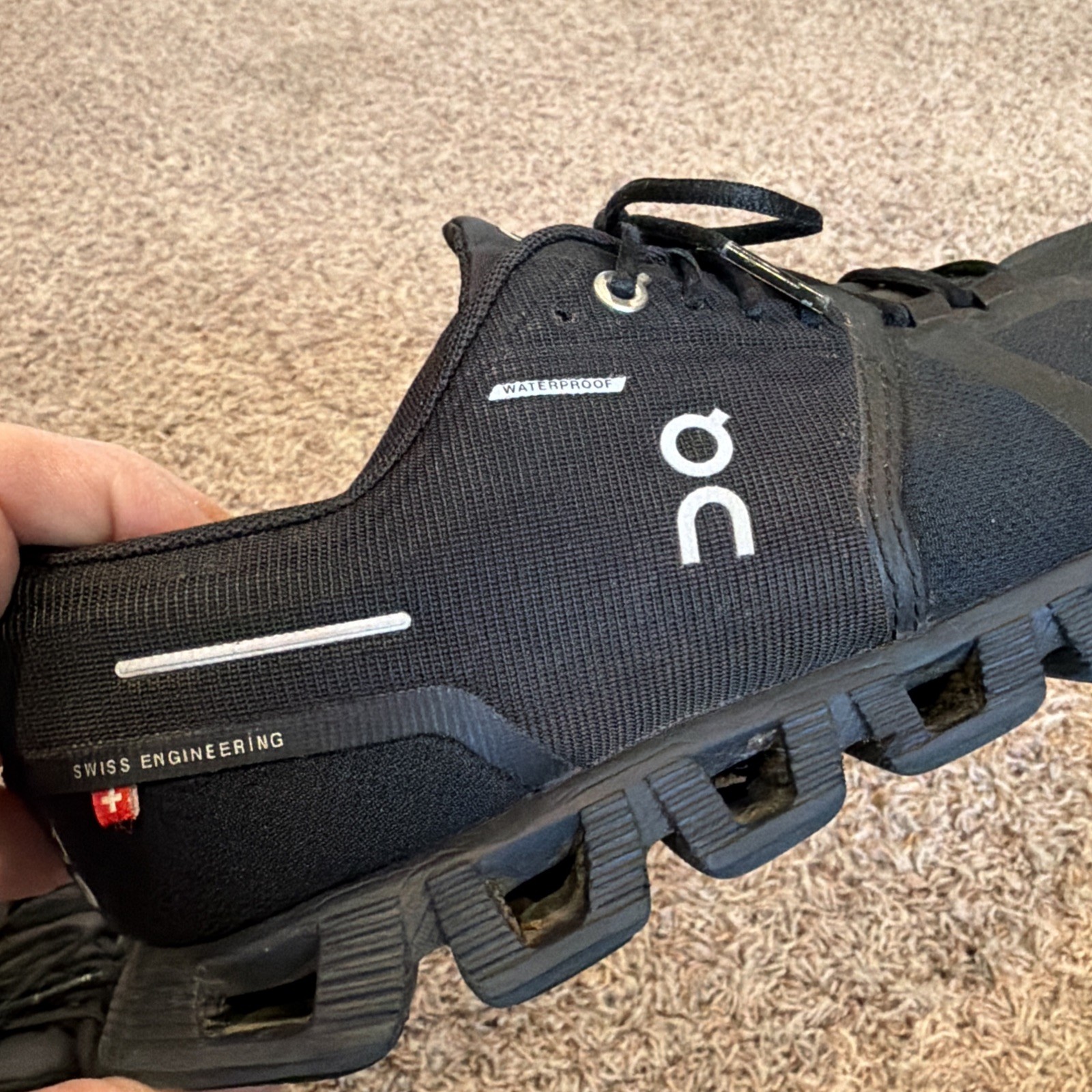 On Cloud Swiss Engineering Cloud 6 Waterproof Run… - image 15
