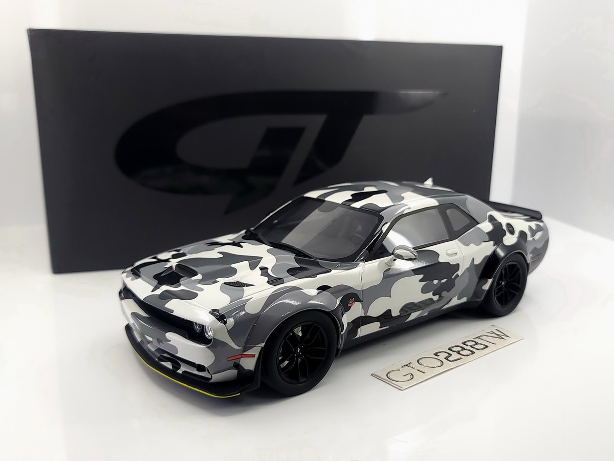 GT Spirit 1:18 scale Dodge Challenger R/T Scat Pack Widebody CAMO