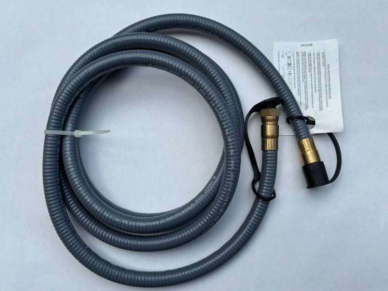 Dormont  3/4 quick connect gas hose 10 ft.