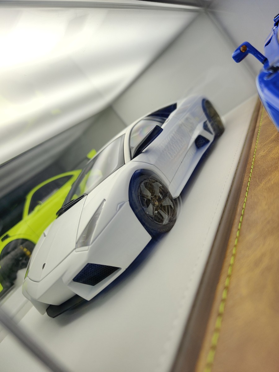 AUTOart Lamborghini Reventón ホワイト 1/18 AUTOart 1:18 Lamborghini Reventon Diecast Model Car Toy