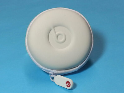 White Round Pocket Case for Beats Powerbeats 3,2,1 UrBeats, Tour iBeats Earbuds
