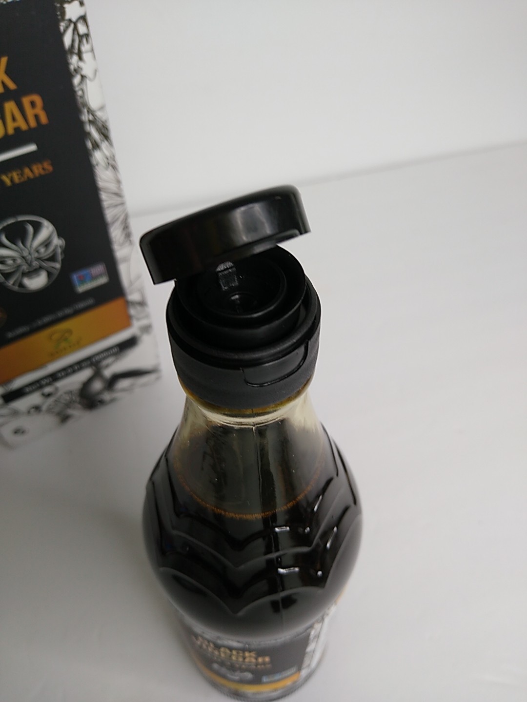 NEW SEALED Soeos Black Vinegar Aged 3 Years 16.9 fl oz (500ml)