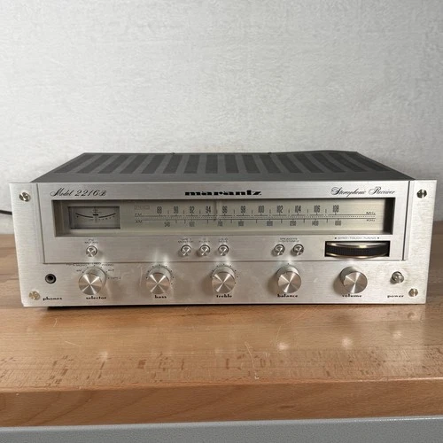 Vintage Marantz 2216B Stereo Receiver, Powers On AS-IS *READ*