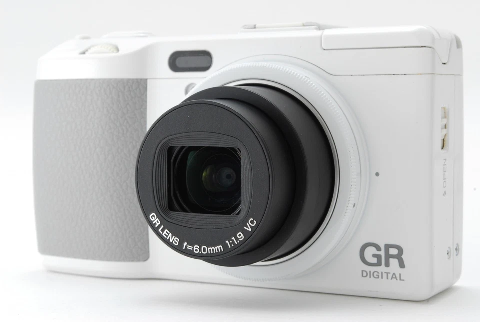 Read! Ricoh GR DIGITAL IV White Edition Digital Camera SC:1788[Exc+5] From Japan - Image 3 of 4
