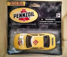 PENNZOIL STOCK CAR DIE CAST PLASTIC NOS GOLDEN WHEEL SPECIAL EDITION YELLOW.